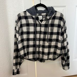 American eagle Hooded flannel cropped hoodie